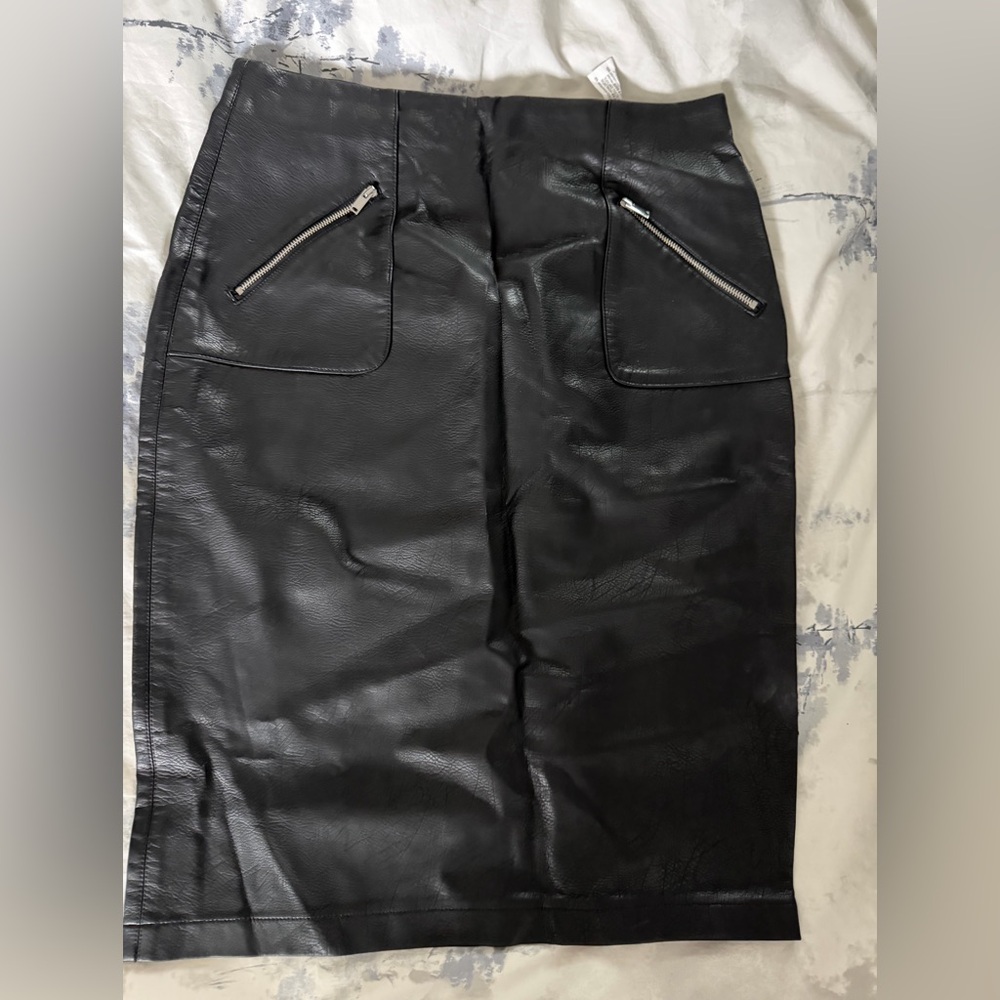 Zara Black Faux Leather Pencil Skirt with Zip Pocket Details